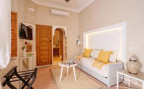 Riad Dar Azal